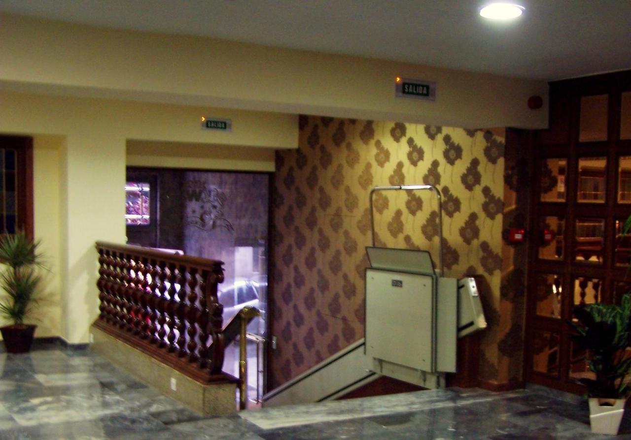Hotel Windsor Santiago de Compostela Ngoại thất bức ảnh