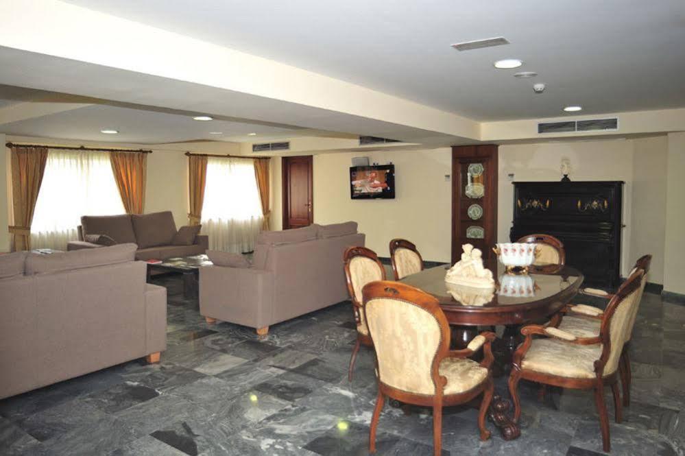 Hotel Windsor Santiago de Compostela Ngoại thất bức ảnh